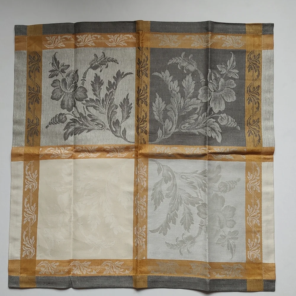 Williams Sonoma Villa 4 Napkins Jacquard Grey Yellow Beige Cream Cotton Linen